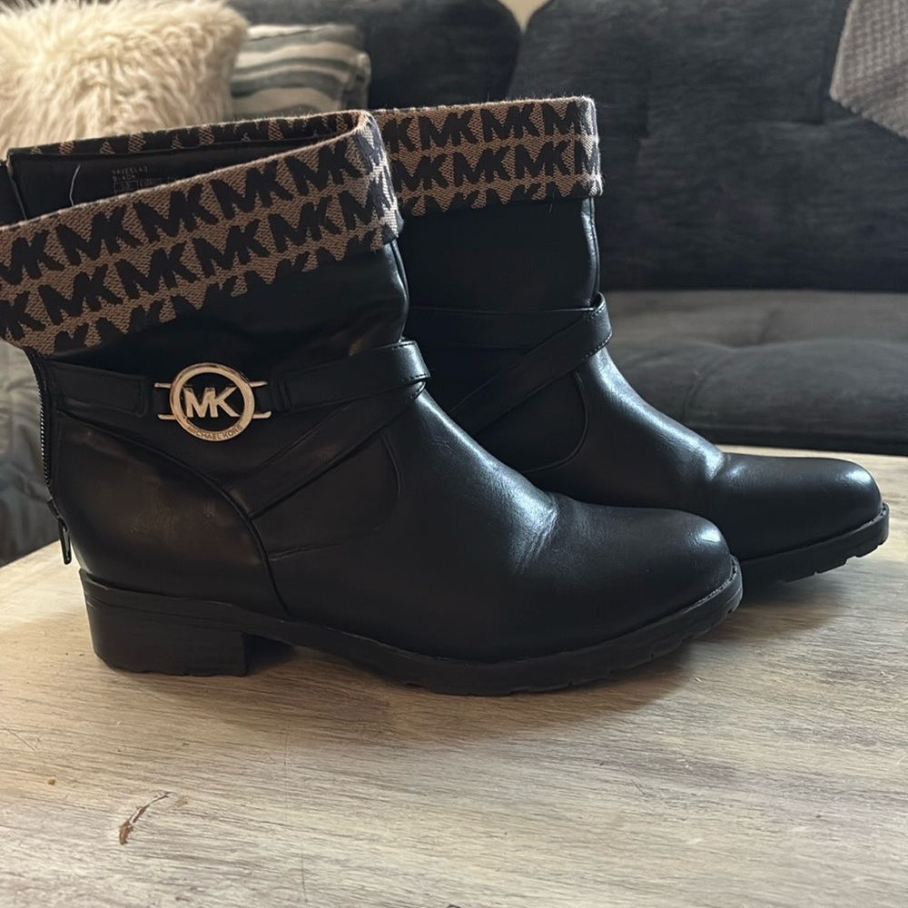 Michael Kors Naveela 2  Black Faux Leather Boots